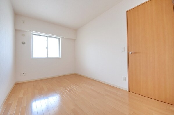 ピエス綱島の物件内観写真